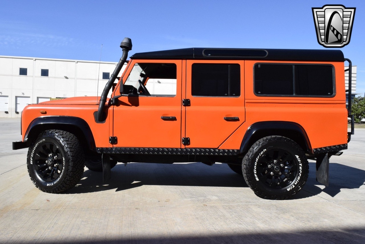 Land-Rover-Defender-1989-other-36