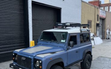 Land-Rover-Defender-1991-SUV-2