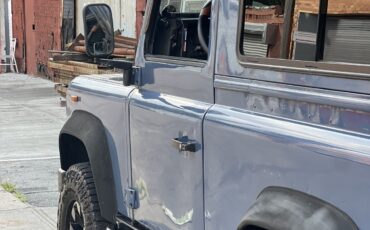 Land-Rover-Defender-1991-SUV-5