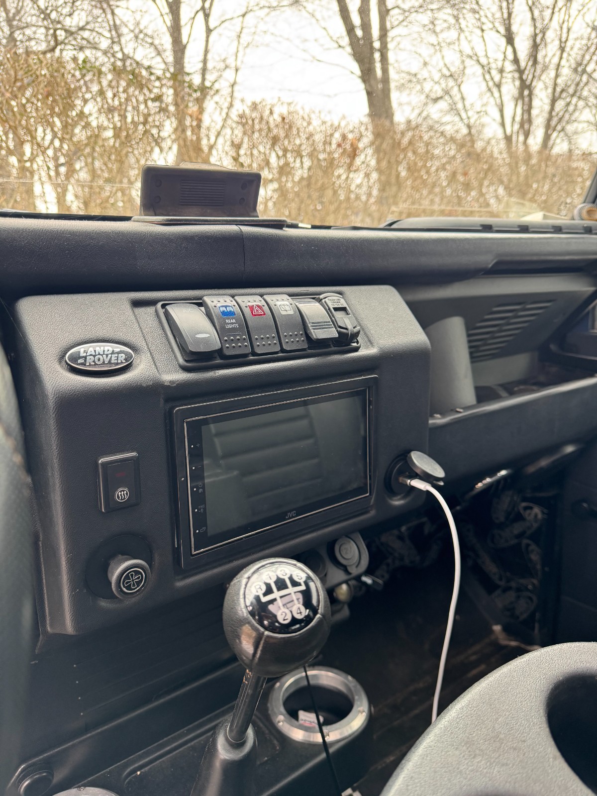 Land-Rover-Defender-1991-SUV-6