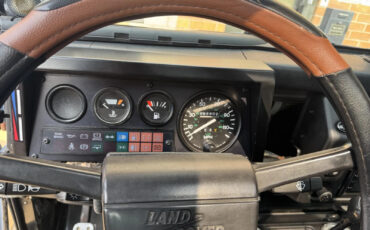 Land-Rover-Defender-1991-SUV-7