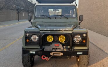 Land-Rover-Defender-1992-SUV-2