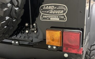 Land-Rover-Defender-1993-14