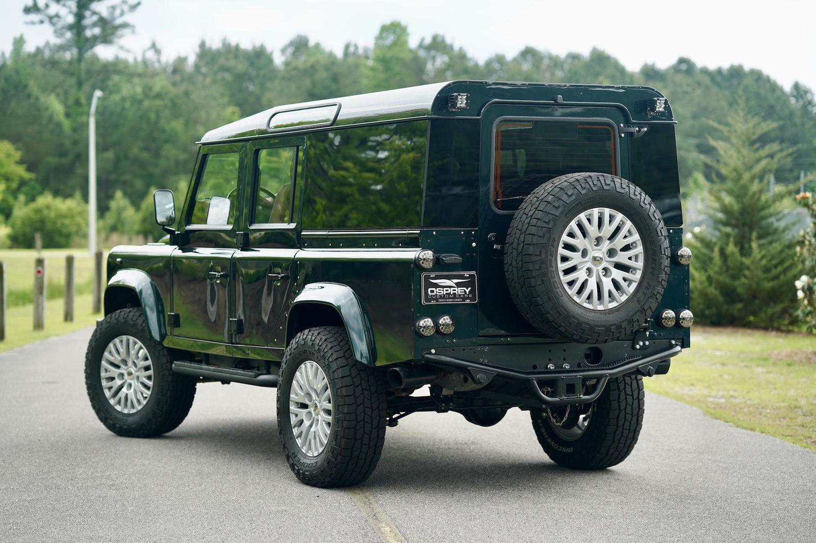 Land-Rover-Defender-1993-14