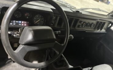Land-Rover-Defender-1993-15