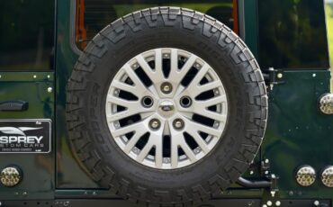 Land-Rover-Defender-1993-27
