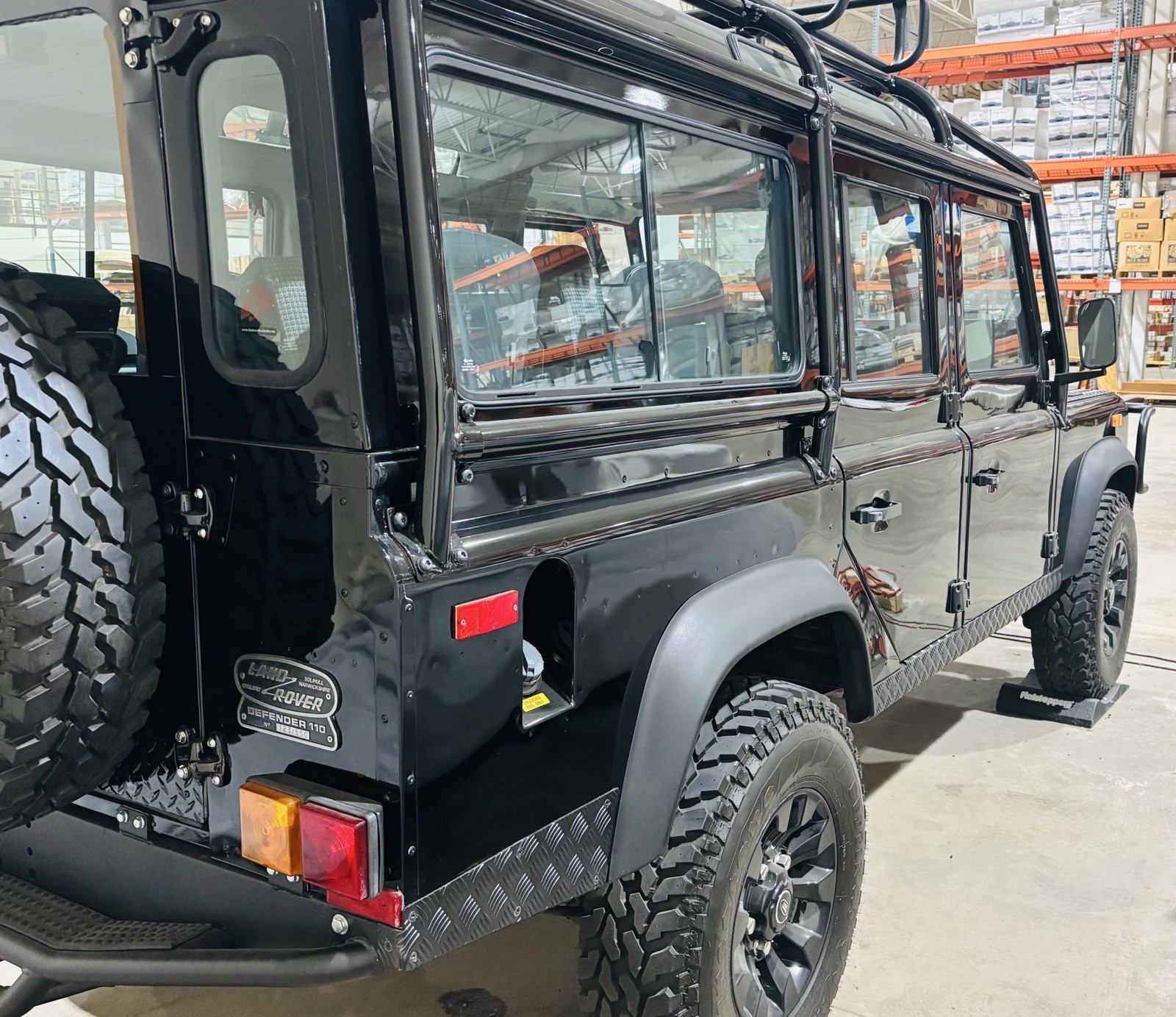 Land-Rover-Defender-1993-6