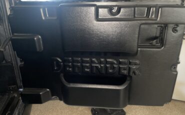 Land-Rover-Defender-1994-SUV-15