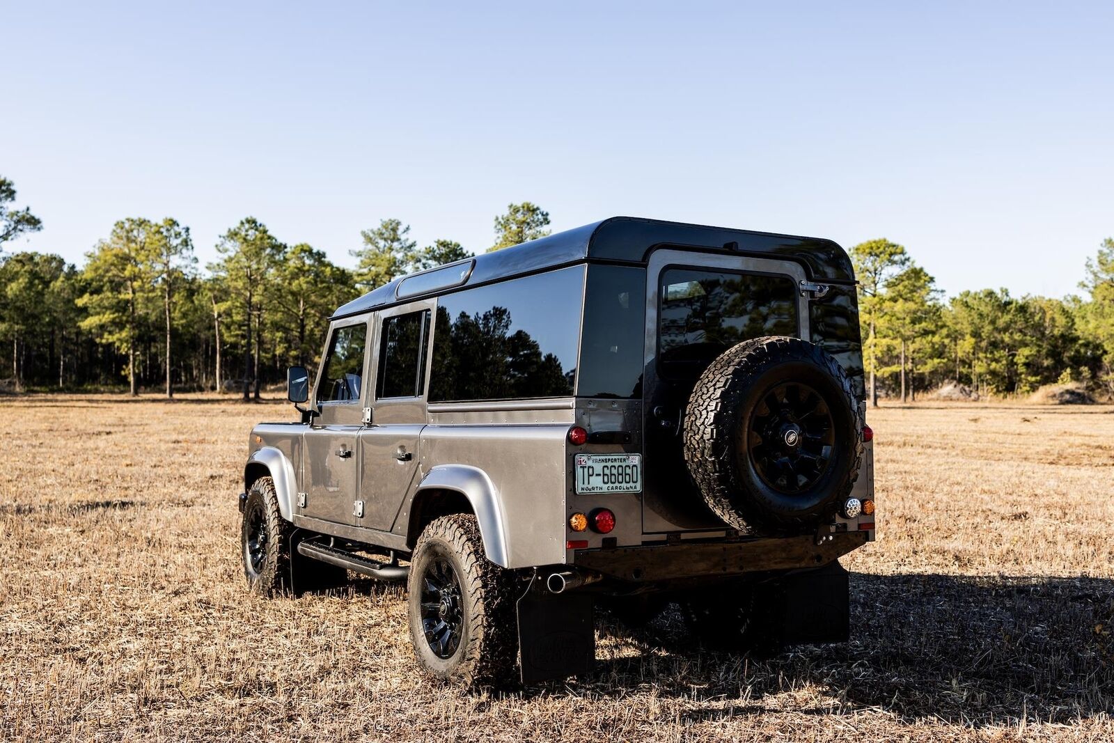 Land-Rover-Defender-1995-Station-Wagon-13