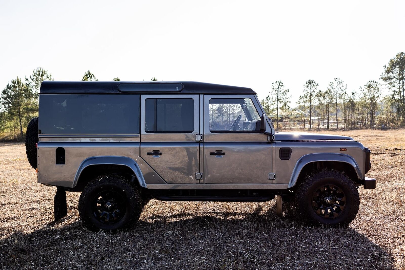 Land-Rover-Defender-1995-Station-Wagon-18