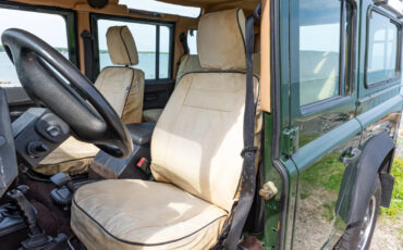Land-Rover-Defender-1996-12