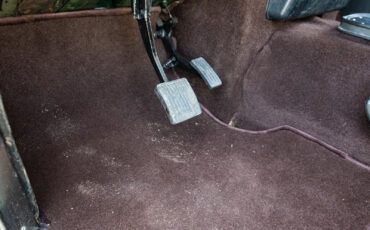 Land-Rover-Defender-1996-13