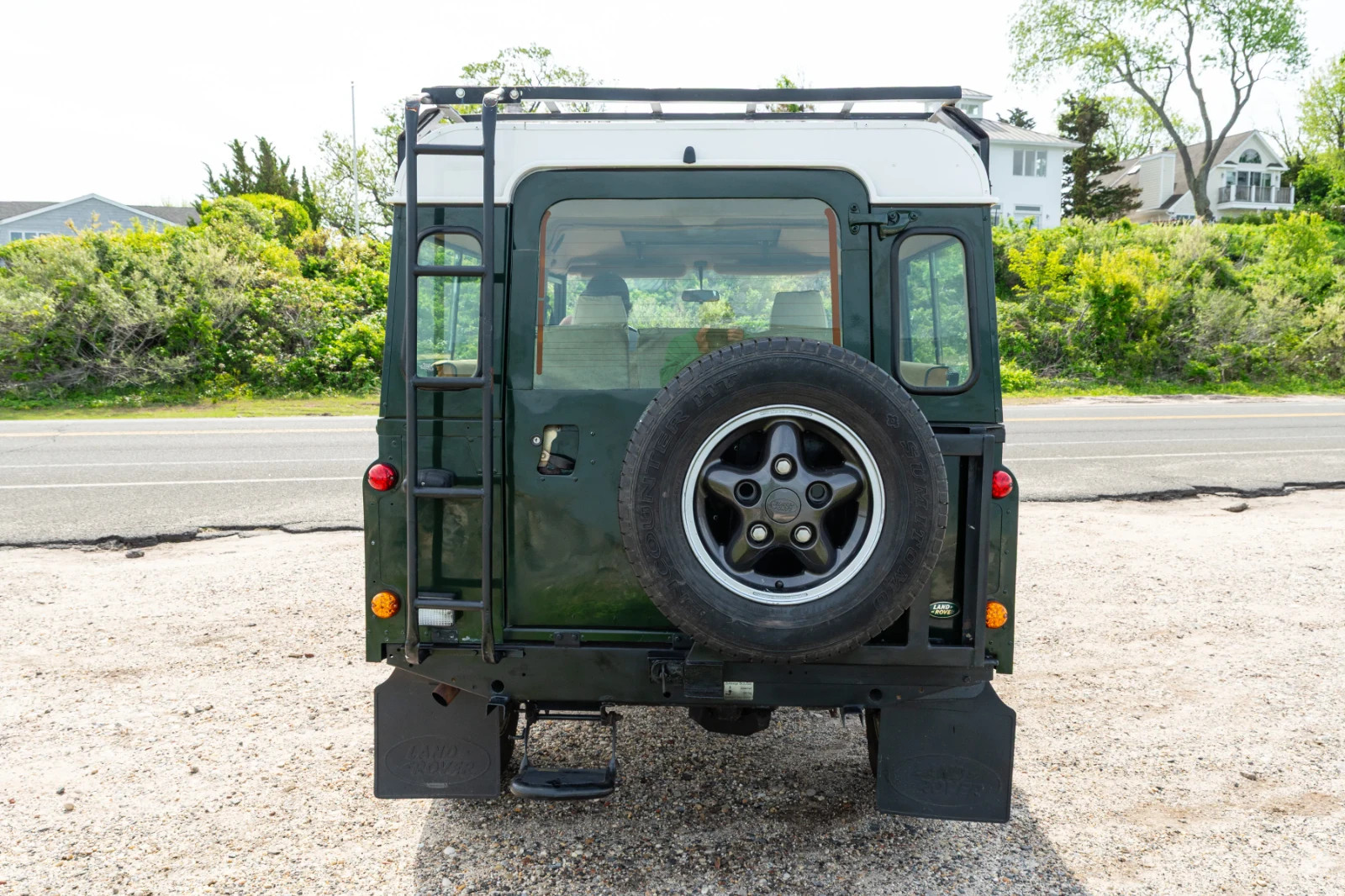 Land-Rover-Defender-1996-8
