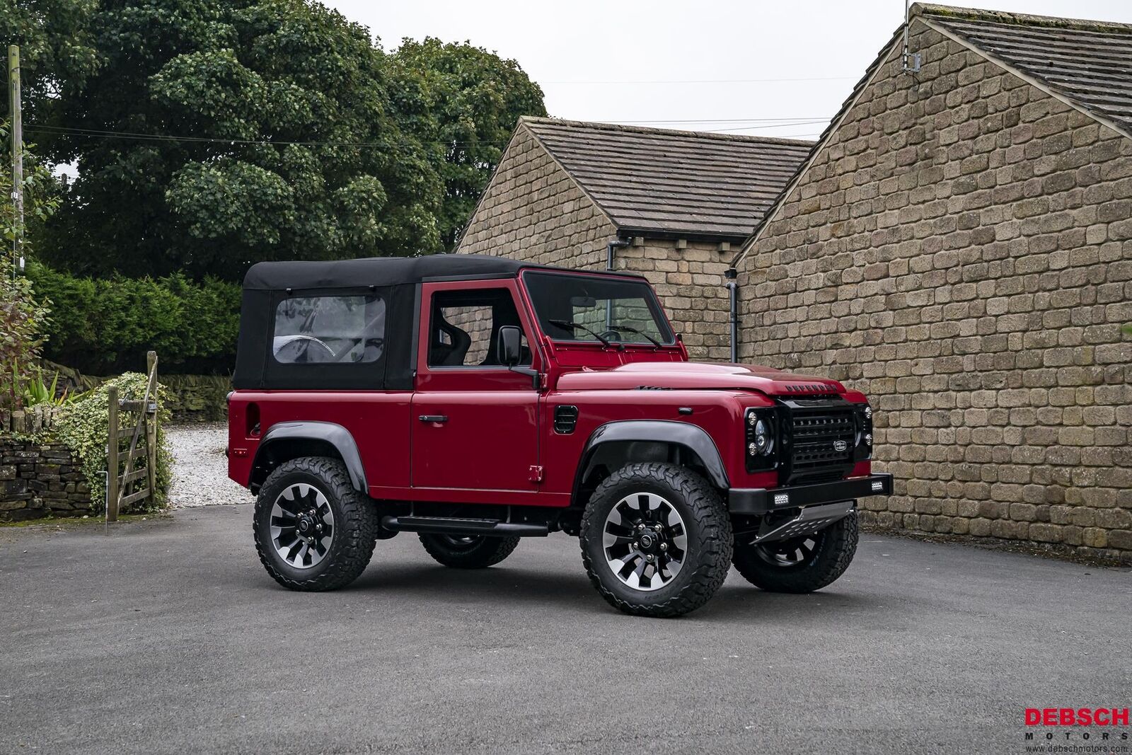 Land Rover Defender 1996 Finance & Trade Welcomed