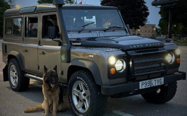 Land-Rover-Defender-1996-SUV-12