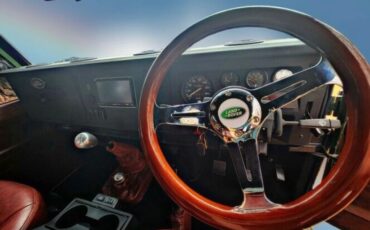 Land-Rover-Defender-1996-SUV-12