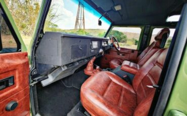 Land-Rover-Defender-1996-SUV-17