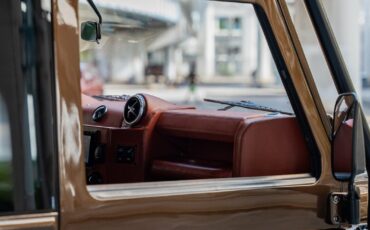 Land-Rover-Defender-1996-SUV-19