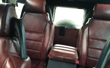 Land-Rover-Defender-1996-SUV-19
