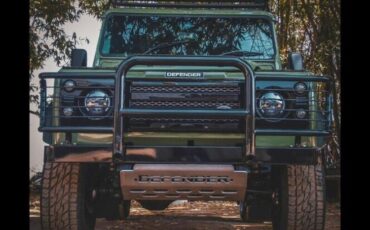 Land-Rover-Defender-1996-SUV-2