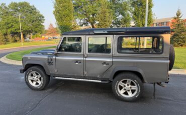 Land-Rover-Defender-1996-SUV-25