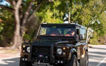 Land-Rover-Defender-1996-SUV-27