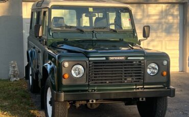 Land-Rover-Defender-1996-SUV-30