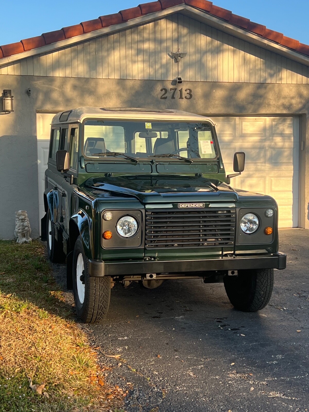 Land-Rover-Defender-1996-SUV-30