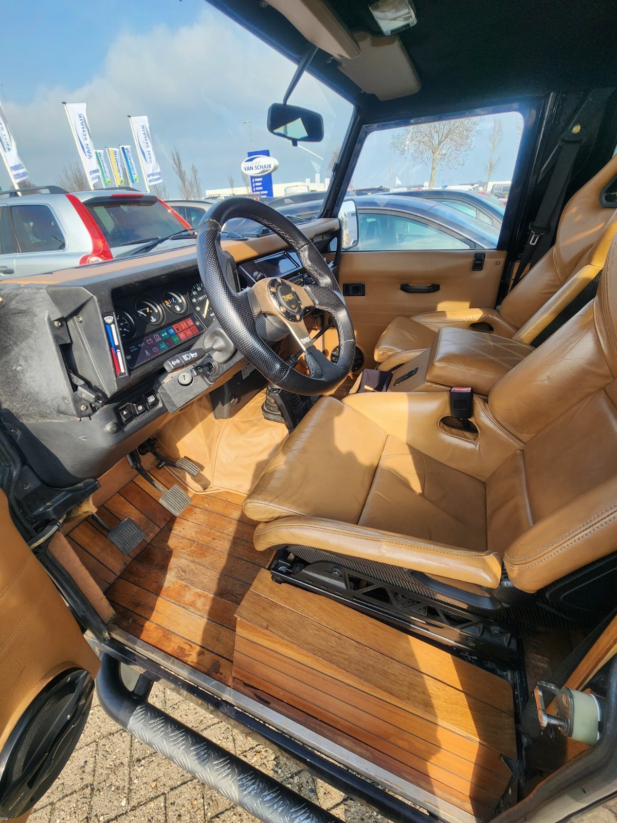 Land-Rover-Defender-1996-SUV-37