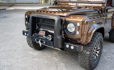 Land-Rover-Defender-1996-SUV-8