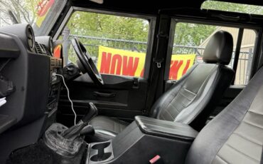 Land-Rover-Defender-1996-SUV-9