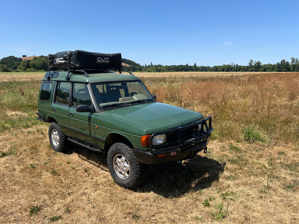 Land-Rover-Discovery-1995-1