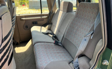 Land-Rover-Discovery-1995-16
