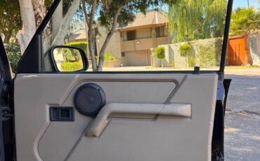 Land-Rover-Discovery-1996-SUV-22