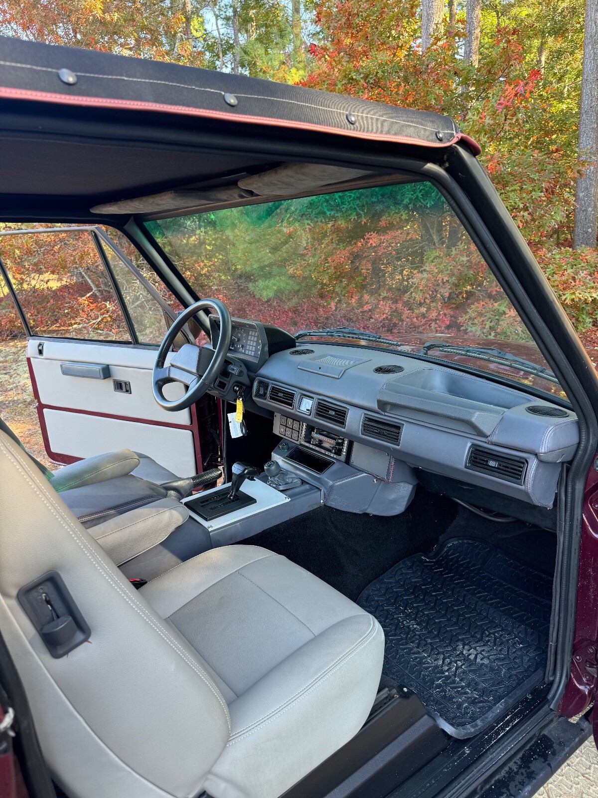 Land-Rover-Range-Rover-1991-Convertible-12