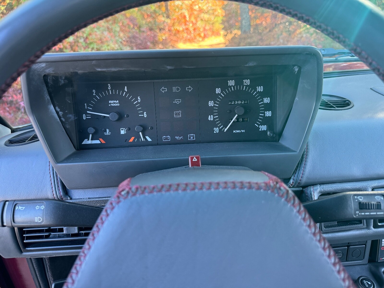 Land-Rover-Range-Rover-1991-Convertible-15