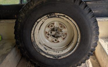 Land-Rover-Serie-III-1974-Convertible-5