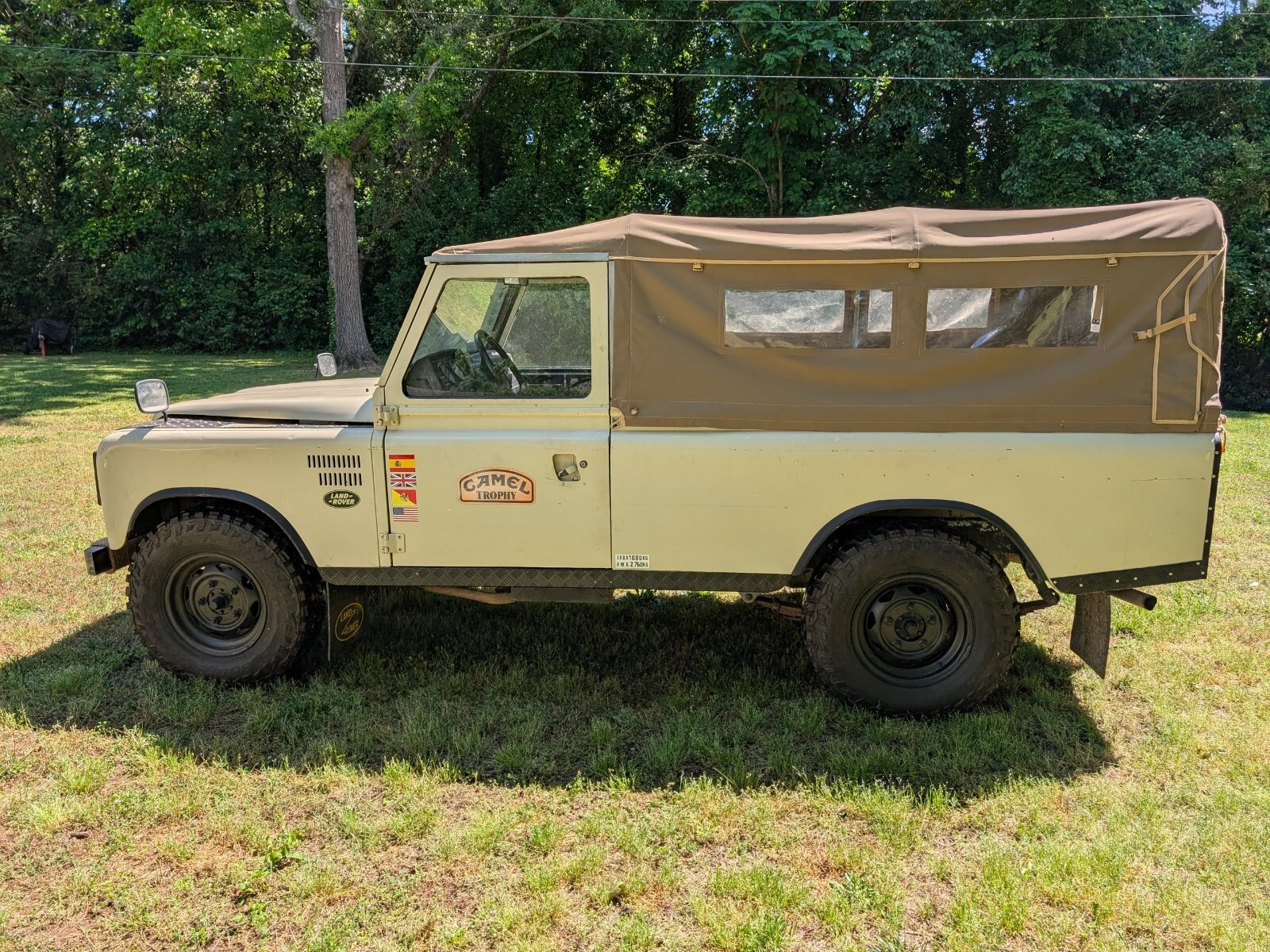 Land-Rover-Serie-III-1974-Convertible-6