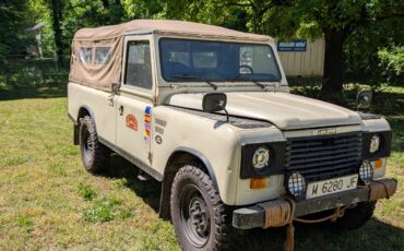 Land-Rover-Serie-III-1974-Convertible-9