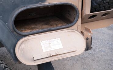 Land-rover-110-diesel-1991-23