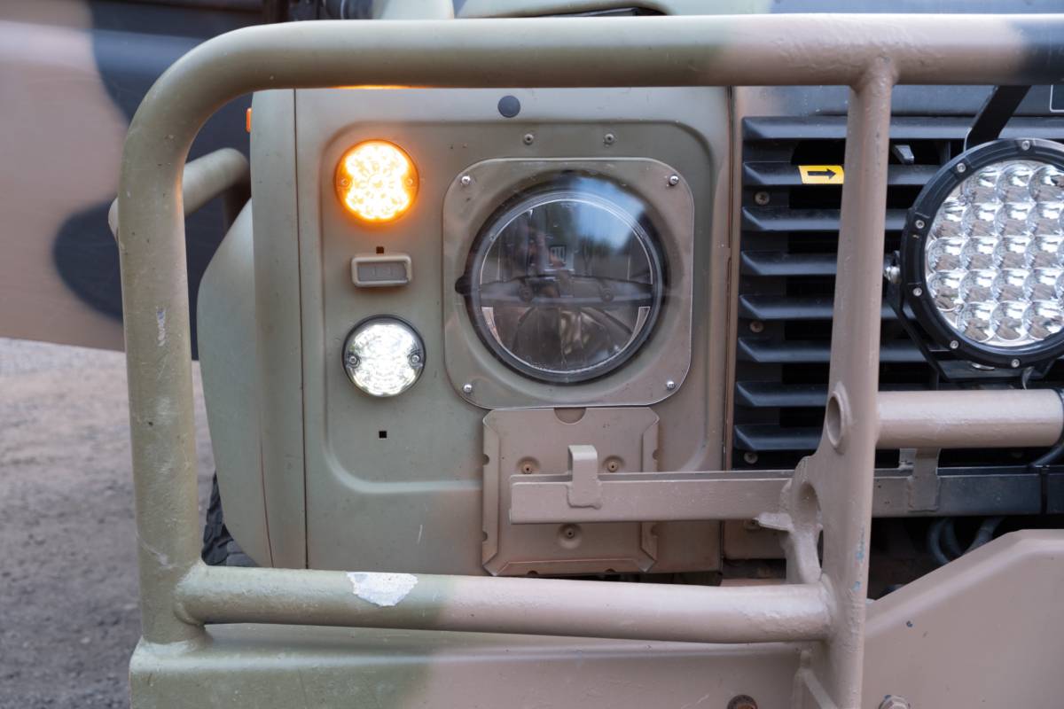 Land-rover-110-diesel-1991-9