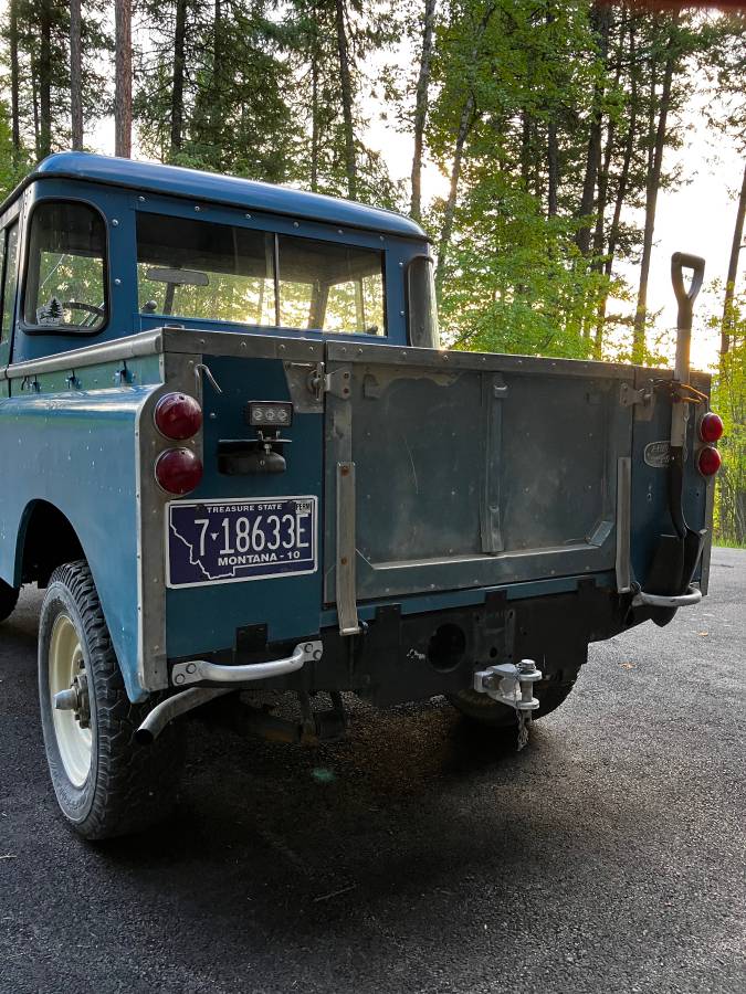 Land-rover-1966-blue-4