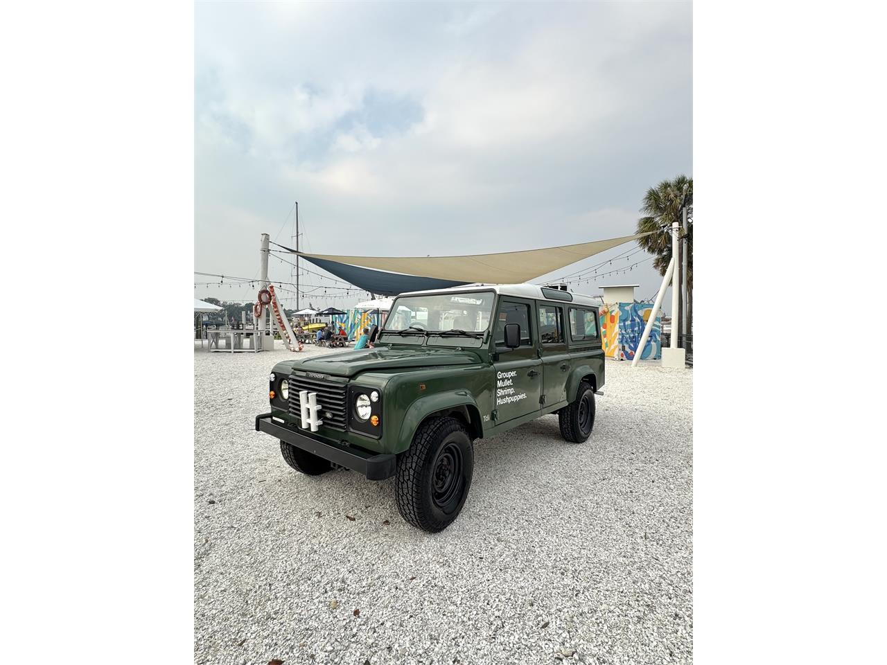 Land-rover-Defender-110-1994-Green-Black-6