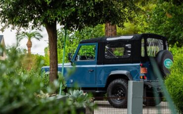 Land-rover-Defender-1994-Arles-Blue-Black-15