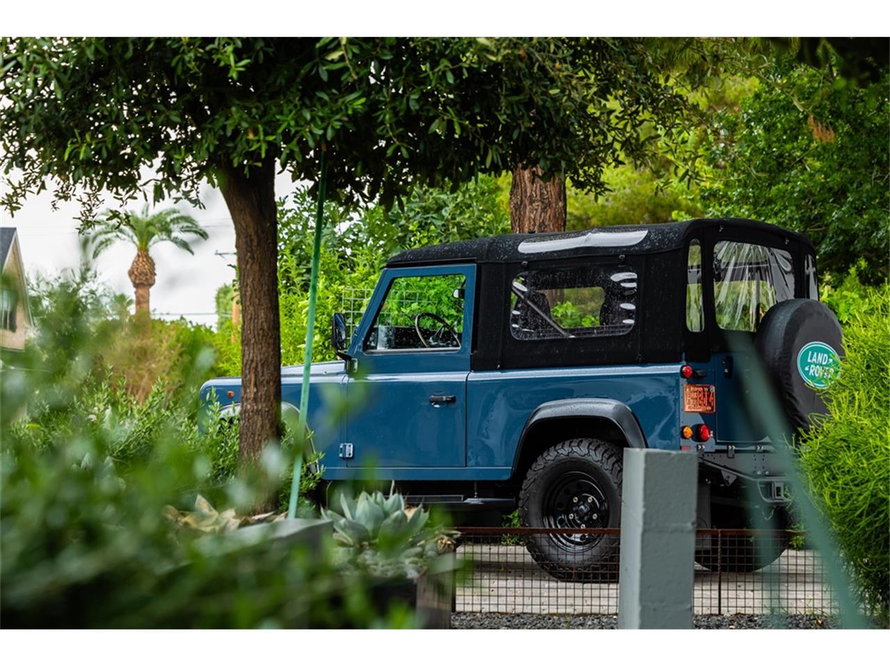 Land-rover-Defender-1994-Arles-Blue-Black-15