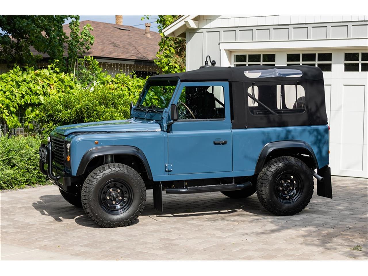 Land-rover-Defender-1994-Arles-Blue-Black-16