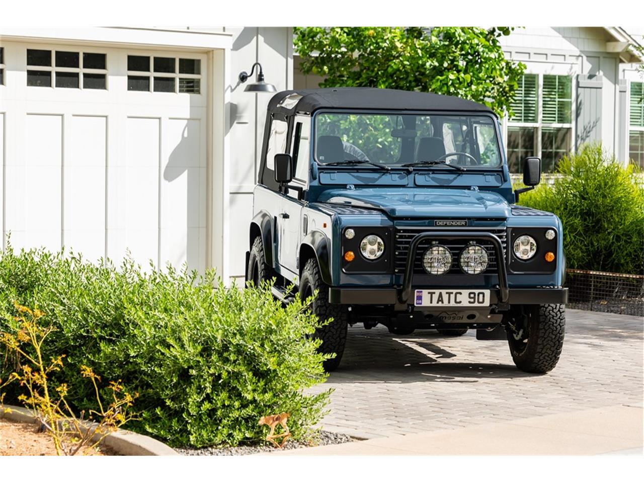 Land-rover-Defender-1994-Arles-Blue-Black-2