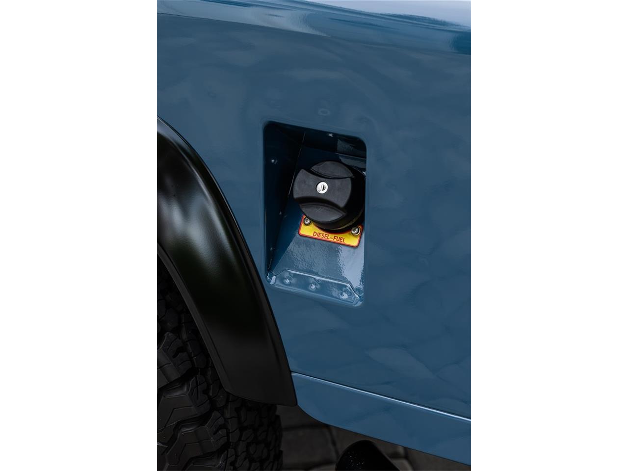 Land-rover-Defender-1994-Arles-Blue-Black-21