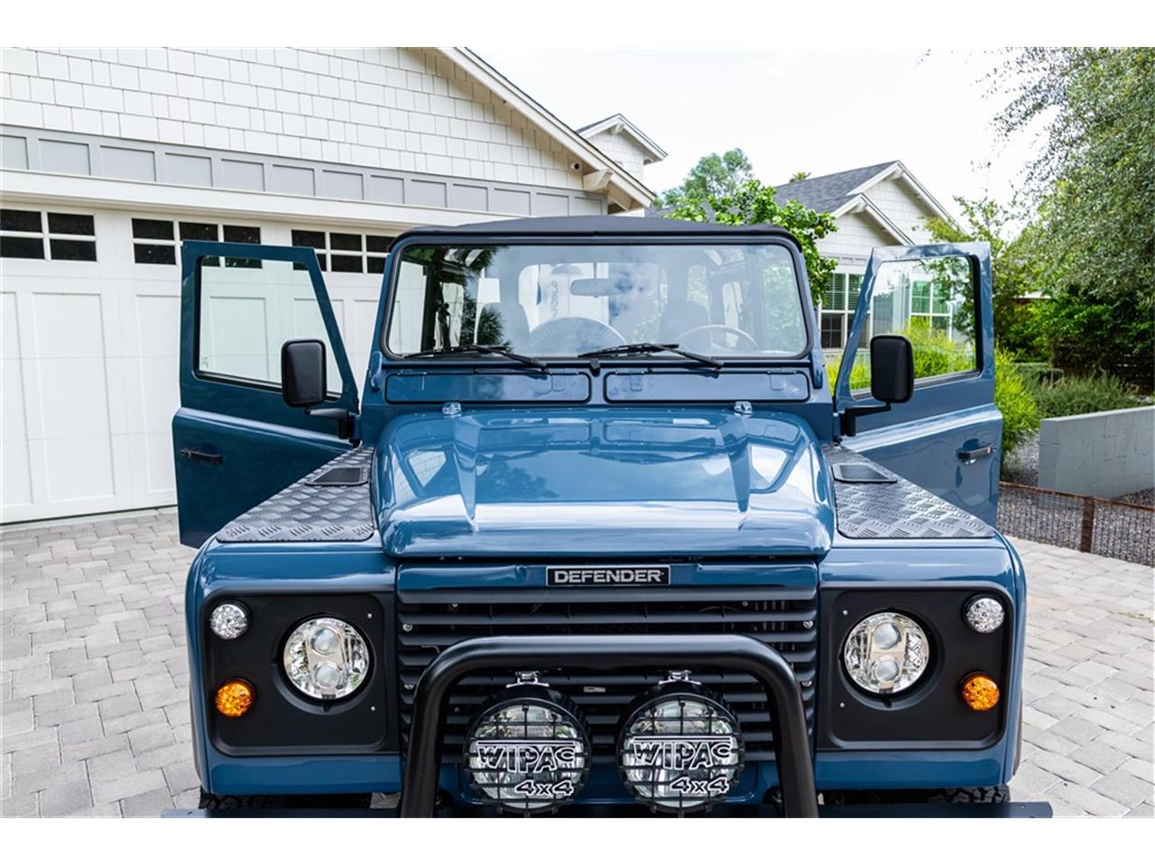 Land-rover-Defender-1994-Arles-Blue-Black-25