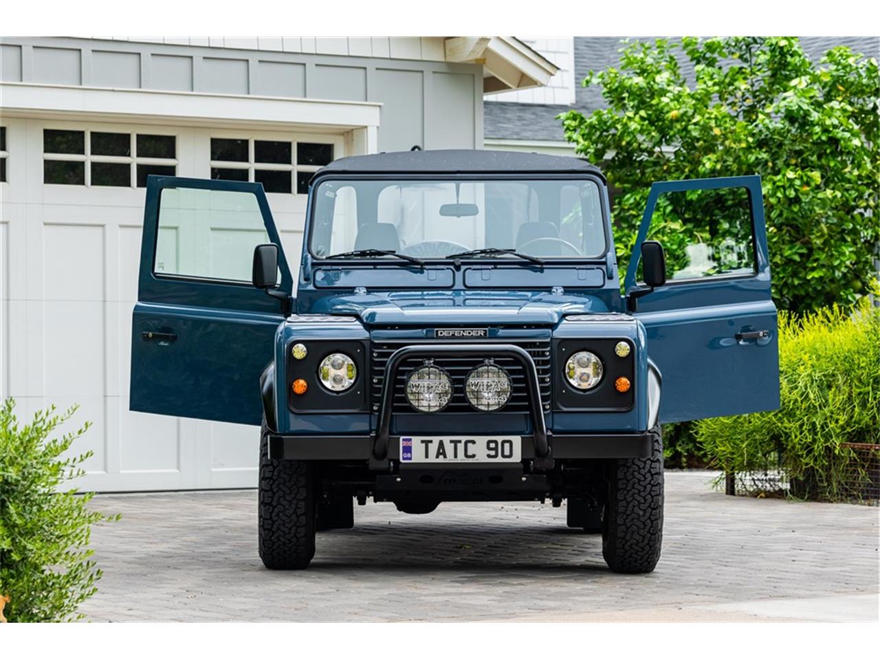 Land-rover-Defender-1994-Arles-Blue-Black-26